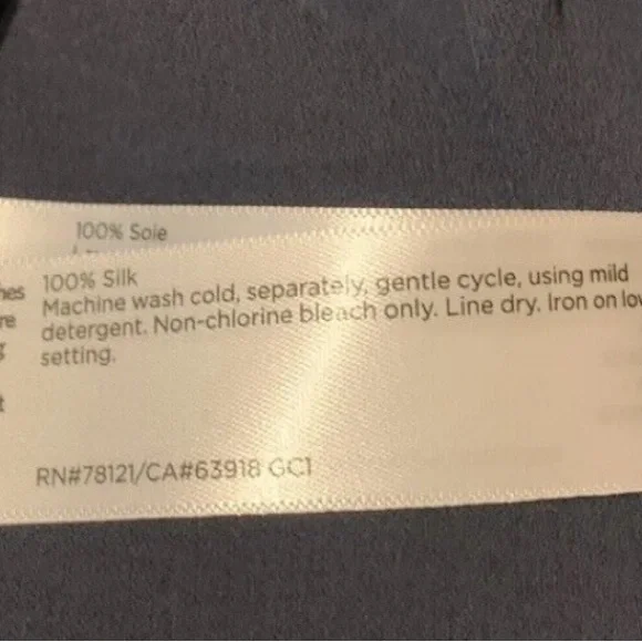 Eileen Fisher Mandarin collar, silk shirt, ocean color worn once XS - Picture 4 of 4